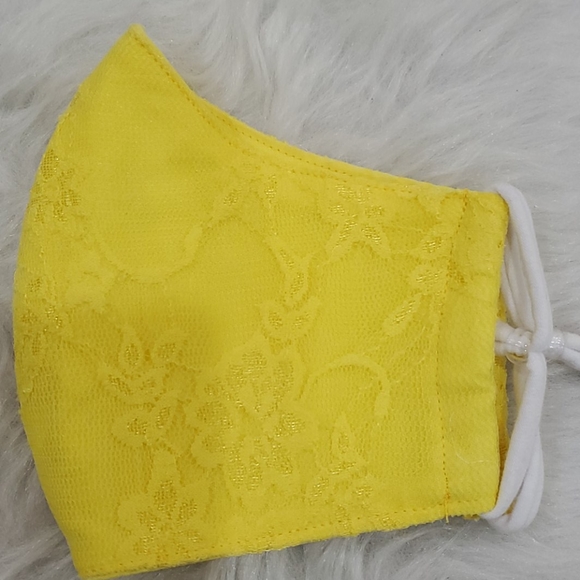 Lace Face Mask - Picture 8 of 8